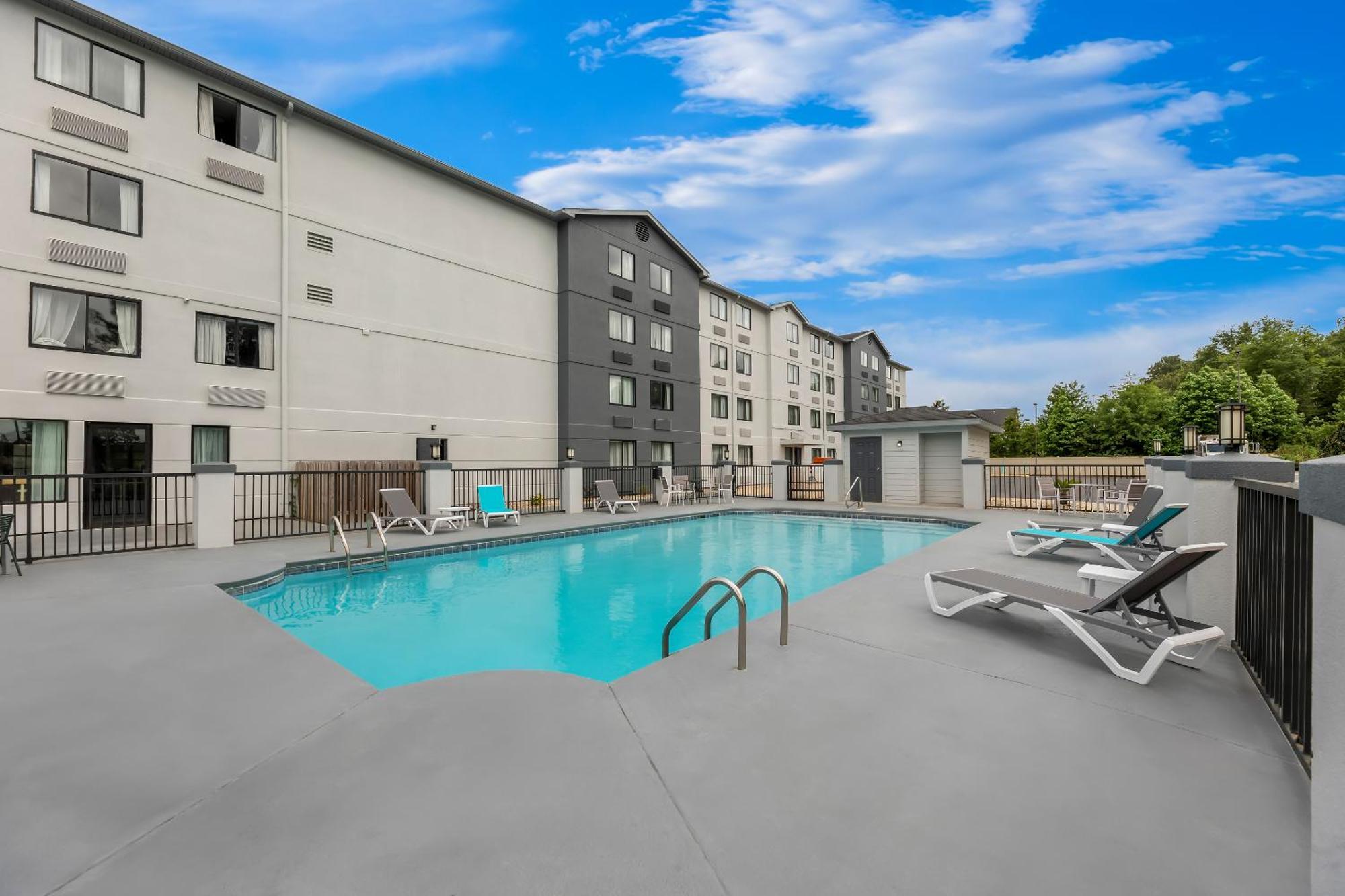 Spark By Hilton Biloxi Ocean Springs Exterior photo